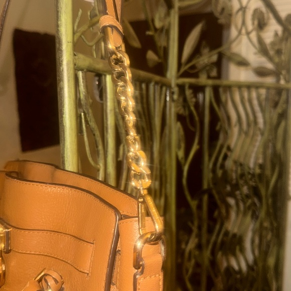 Michael Kors caramel leather medium bag - Picture 5 of 6